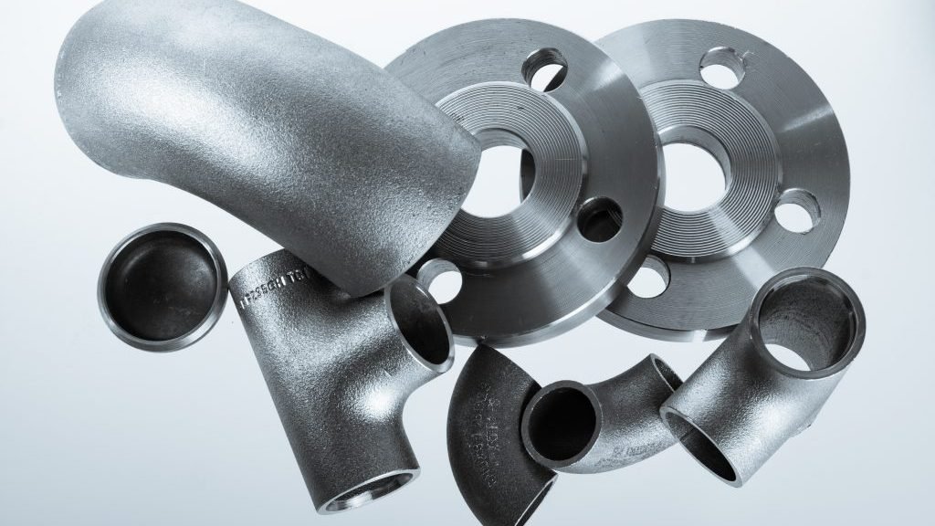 stainless-steel-flanges-and-fittings